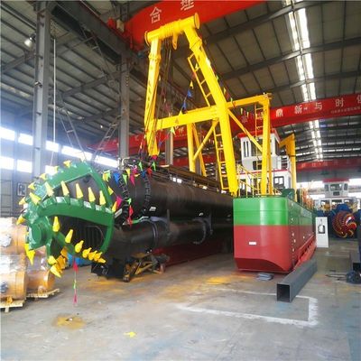 Dieselmotor 8 / 12/14 / 16/18/20/26 Inch River Sand / Lake Mud / Cutter Suction Dredger voor baggerprojecten