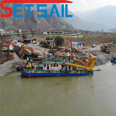 10 inch Cutter Suction Dredger voor rivier zand Totaal breedte 5,5m Slot Type CTS garantie