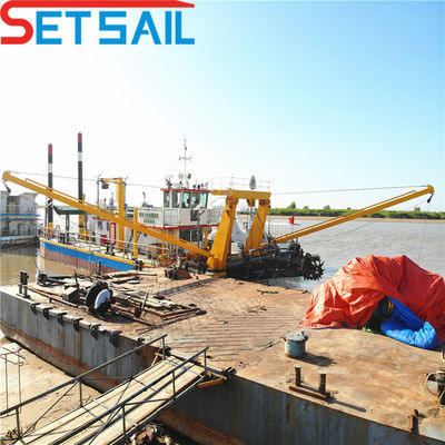 Cummins 160kW-3000kW Cutter Suction Dredger Mining Machinery met Gold Agitate Chute