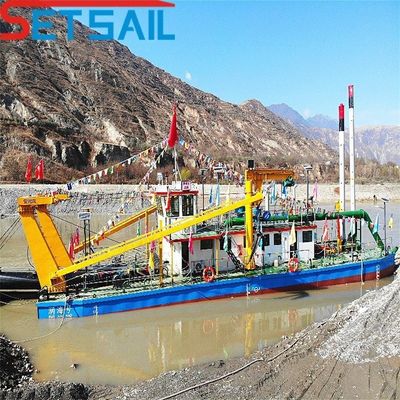 24 inch Dieselmotor Hydraulische Cutter Zuigdrager voor verzendkosten en cycloontypes