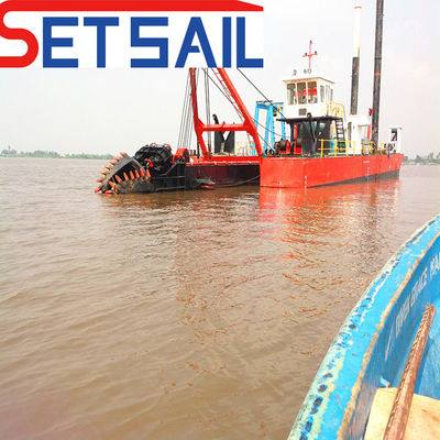 Hydrocyclone 26 inch Diesel Power 6000m3 Water Flow Dredger met cutter en zuigpomp