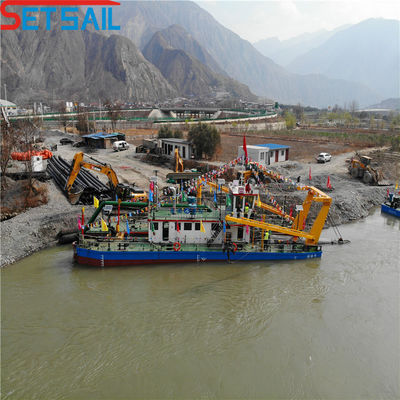 3900cm * 860cm * 200cm Package Cutter Suction Sand Dredging Ship met Anker Boom
