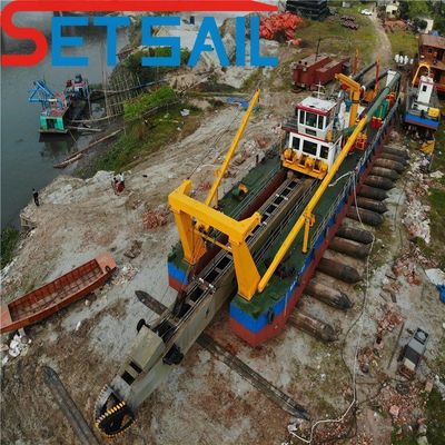736kw Hulpmotor aangedreven Cyclone Type 28inch Cutter Zuigersand Dredger voor de rivier