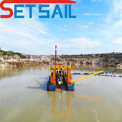 26 Inch Cutter Suction Mud Dredger met lange ontladingsafstand en aangepast ontwerp