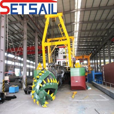 24 inch Cutter Suction Mud Dredger met pakket Grootte 1800.00cm * 380.00cm * 200.00cm