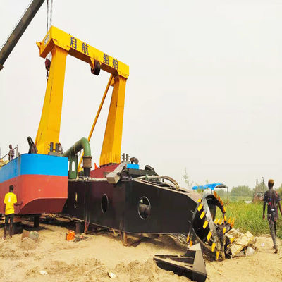 20 inch Cutter Suction River Sand Dredger voor de haven Op aanvraag Totaal hoogte 7m