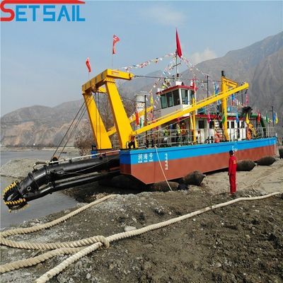 1100m3 capaciteit 24 inch Cutter Suction River Sand Dredger met 30 dagen terugbetaling beleid