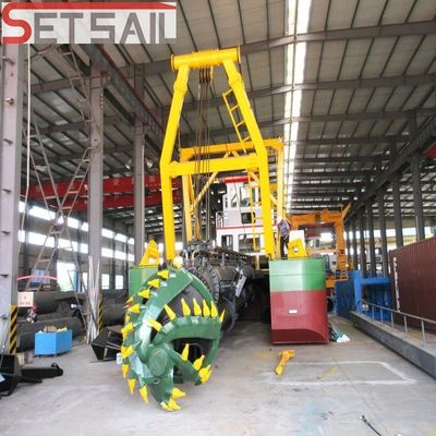 895 kW hoofdmotorvermogen Hoog vermogen 750m3 18 inch Cutter Suction Dredger met pomp