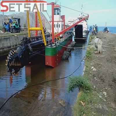 895 kW hoofdmotorvermogen Hoog vermogen 750m3 18 inch Cutter Suction Dredger met pomp