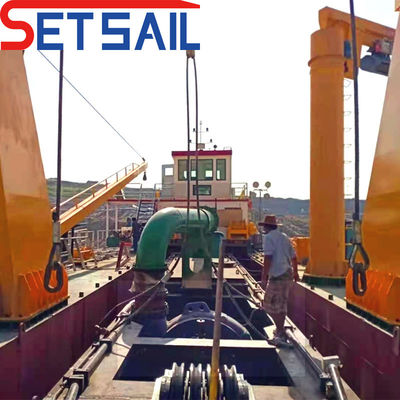 Totale hoogte 2,2 m Dieselmotor Waterstroom 5000m3 Snipper Zuigdrager met hydraulische