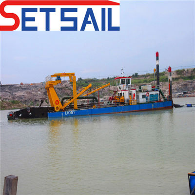 16m Dredging Diepte Hydraulische Dieselmotor 900m3 Capaciteit 22 inch Cutter Zuigdredger