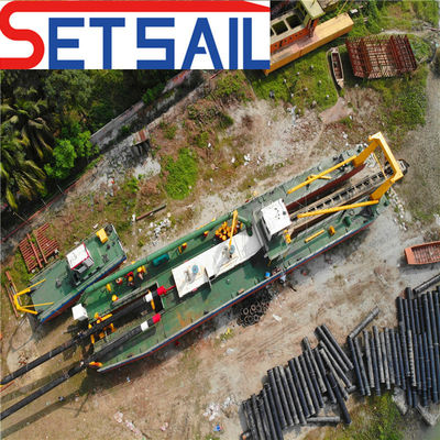 Diesel Power Type QHCSD-294 22 inch Cutter Suction Sand Dredger met onderwaterpomp