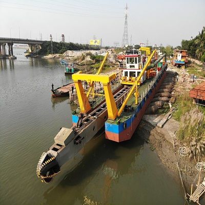 Dieselmotor Amfibieus snijmachine Zuigdredger met hydraulische lier en spuddrager