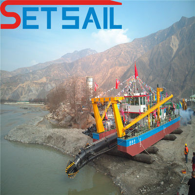 20 Inch Cutter Sand Pumping Dredger voor binnenwateren aangedreven door diesel QHCSD-437