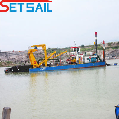 20 inch Cutter Zuigdredger met een droogdiepte van 15 meter vanaf Direct
