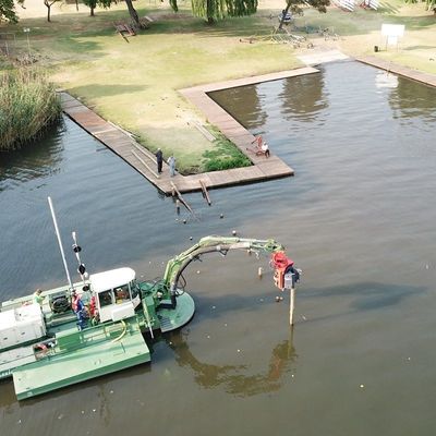 Hydraulische aandrijving Amfibische zandbad voor rivier aangepaste prestaties en functie