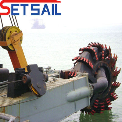 Hydraulische Anker Boom Waterstroom 4500m3 Wheel Bucket Dredger voor klantvereisten