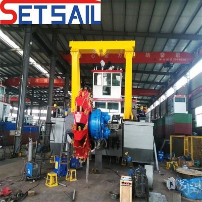 3900.00cm * 860.00cm * 225.00cm Pakketgrootte Dredger voor zand modder Dredging in rivier