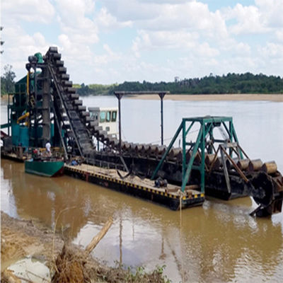 24m-38m Totaal lengte Hydrocyclone Cyclone Type High Capacity Chain Bucket Gold Dredger