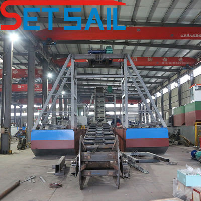 Injectiepompvermogen 7.5kw-20kw Bucket Chain Gold Mining Dredger voor Rvier Diamond