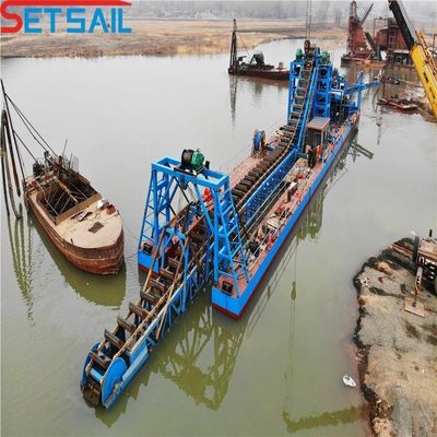 60-500 kubieke meter capaciteit Rivier Diamond Bucket Chain Gold Dredger met centrifuge