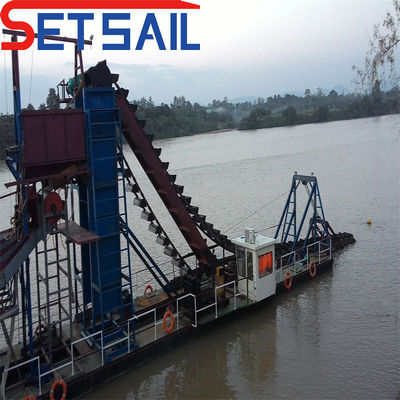 River Gold Mining Machinery met een totale lengte van 24m-38m en een emmercapaciteit van 0,035-0,08m3