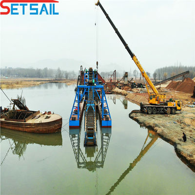 50-300m3 Duurzame Hull Chain Bucket River Mining Dredger voor Lake Gold in Multi Color