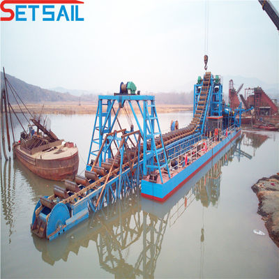 50-300m3 Duurzame Hull Chain Bucket River Mining Dredger voor Lake Gold in Multi Color